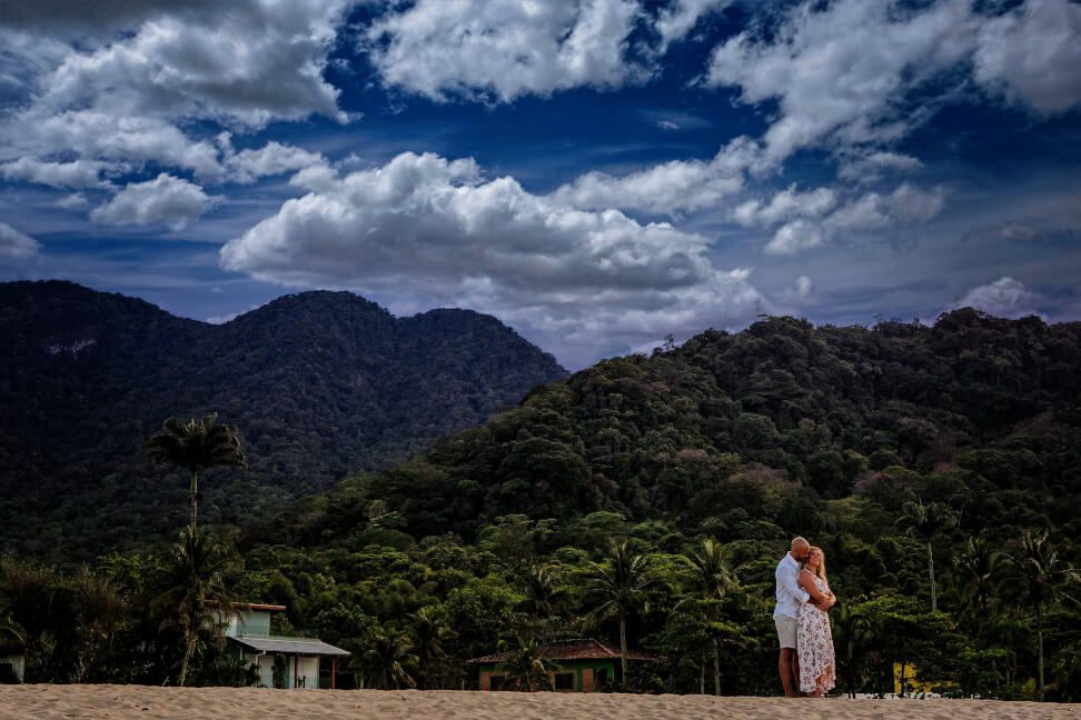 Melhor fotografia de ensaio pré wedding na praia