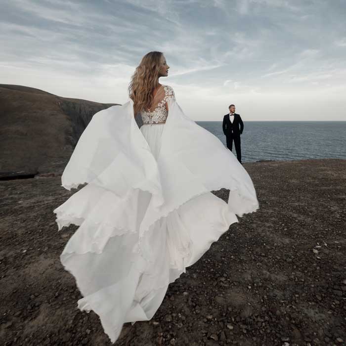 Ensaio de casamento na praia em em Moema SP - Romantismo ao pôr do sol