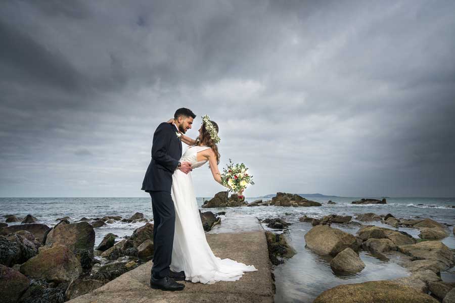 Fotografia de casamento na praia em em Suzano SP - Romantismo ao som do mar