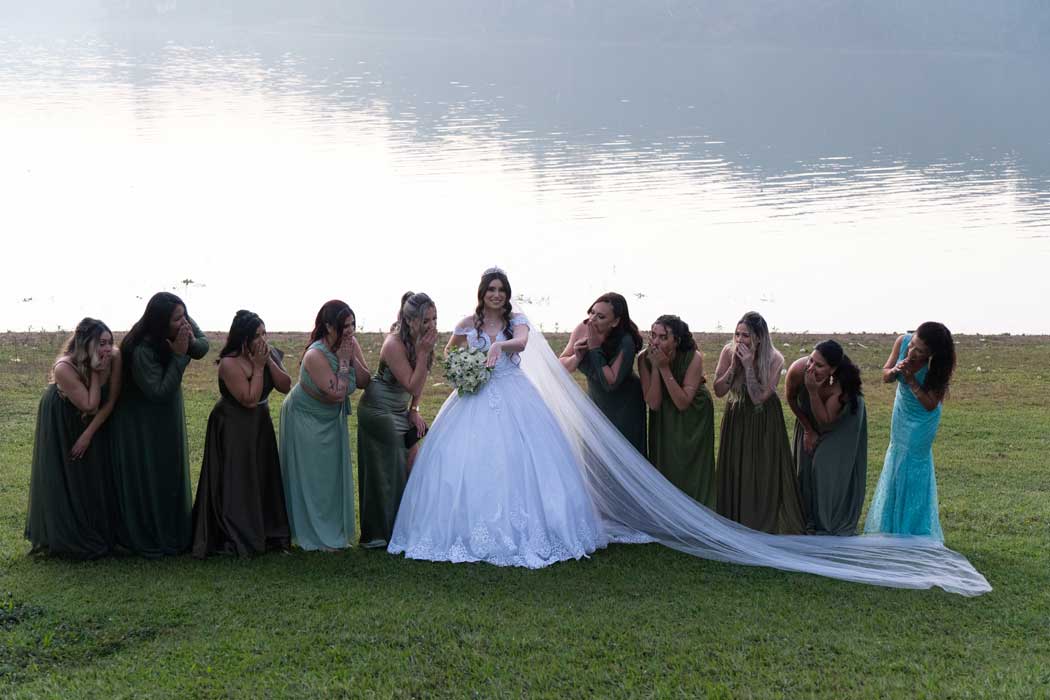 Fotografia de casamento protocolar em em Vicente de Carvalho SP - Tradição e elegância